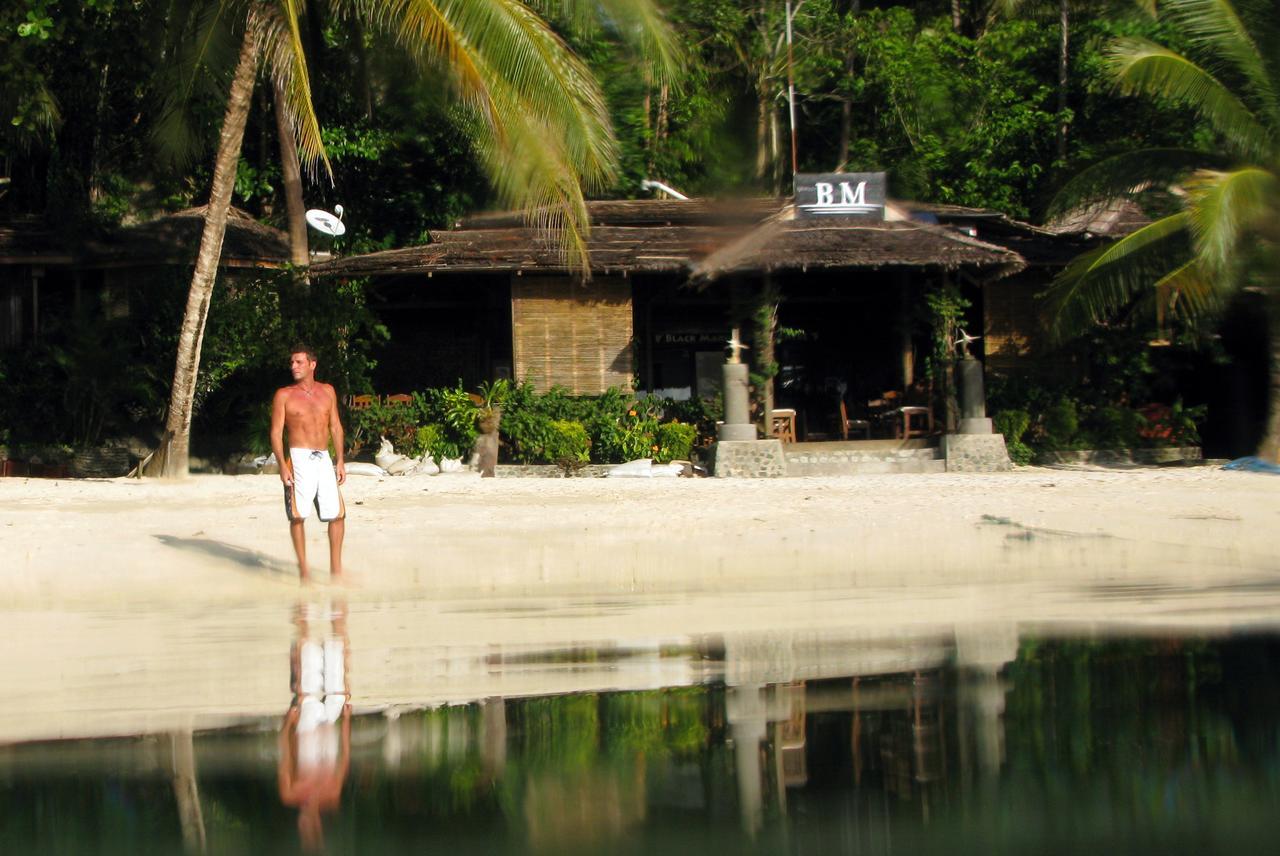 Black Marlin Dive Resort Batudaka Exterior foto
